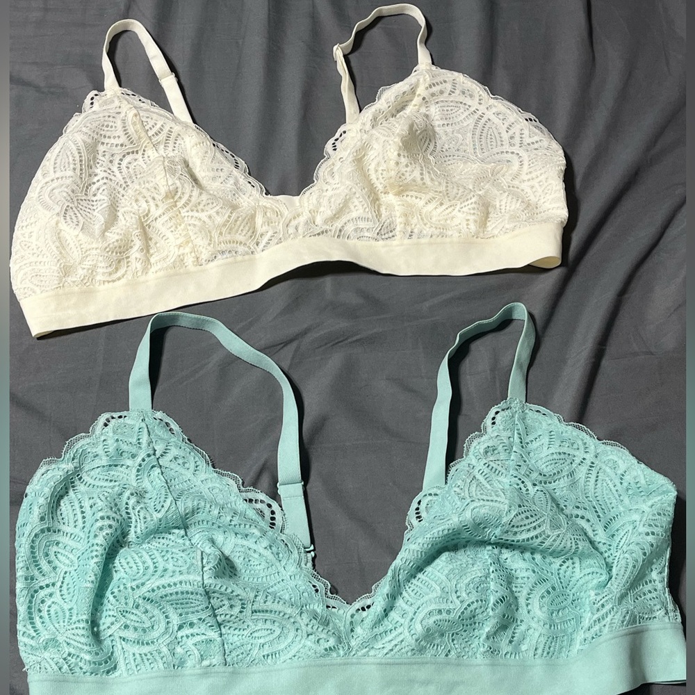 2 Old Navy Bralettes Ivory and Mint Green